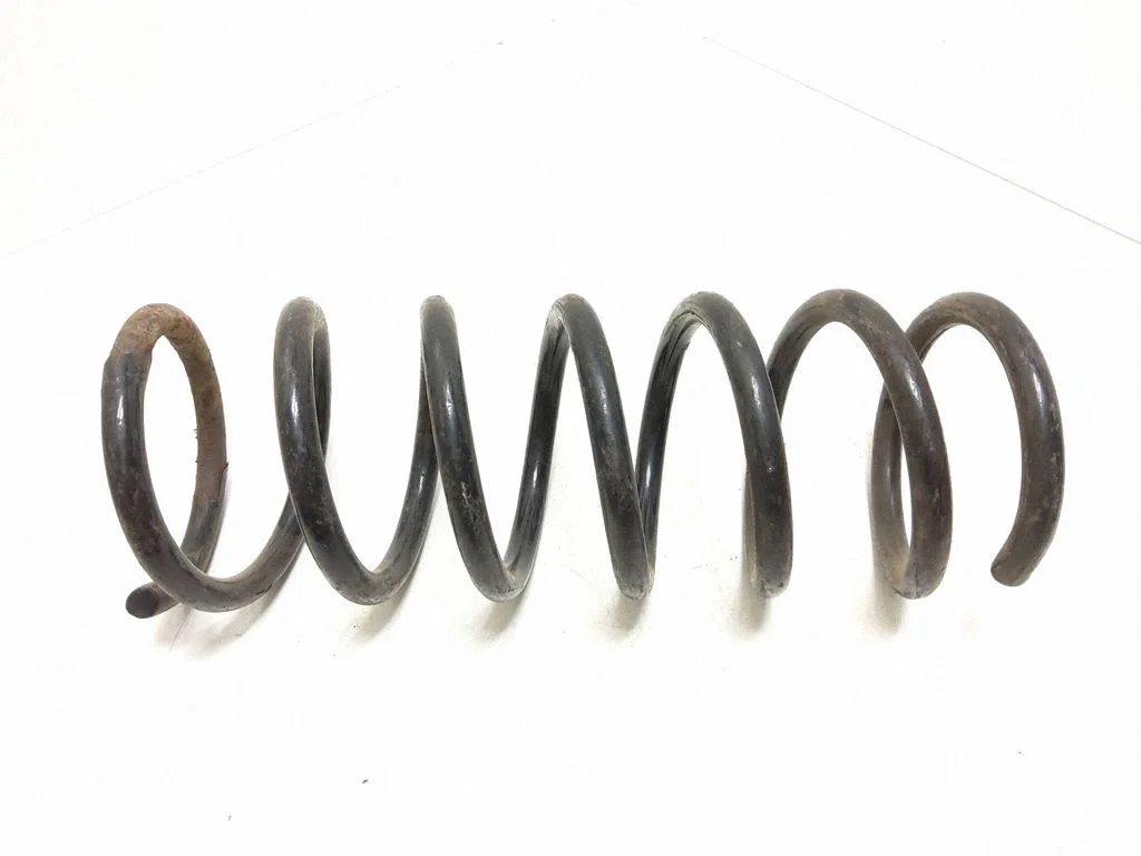Tagumine keerdvedru