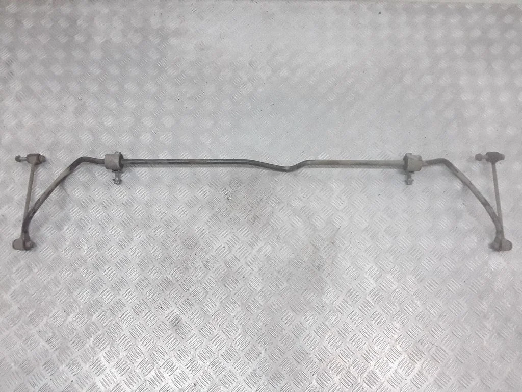 Tagumine stabilisaator – Mercedes-Benz CLS-klass C219 (2003-2011)