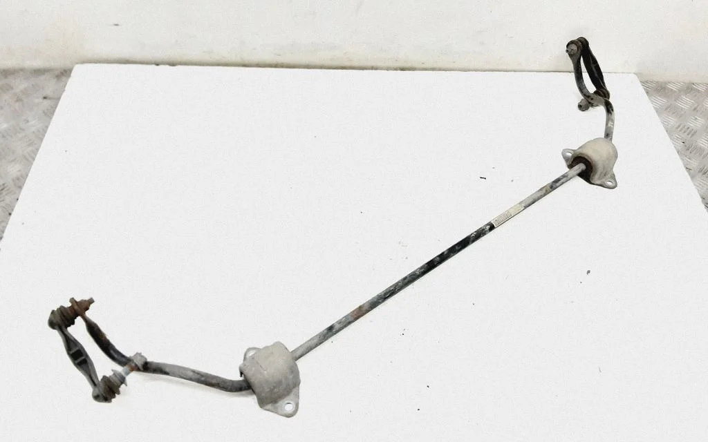 Tagumine stabilisaator – BMW 7-seeria F01 F02 F03 F04 (2008-2016)