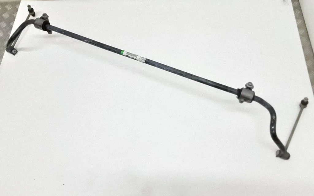 Tagumine stabilisaator – Mercedes-Benz C-klass W205 (2014-2021)