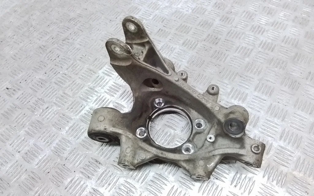 Rear wheel hub 7P0505435B