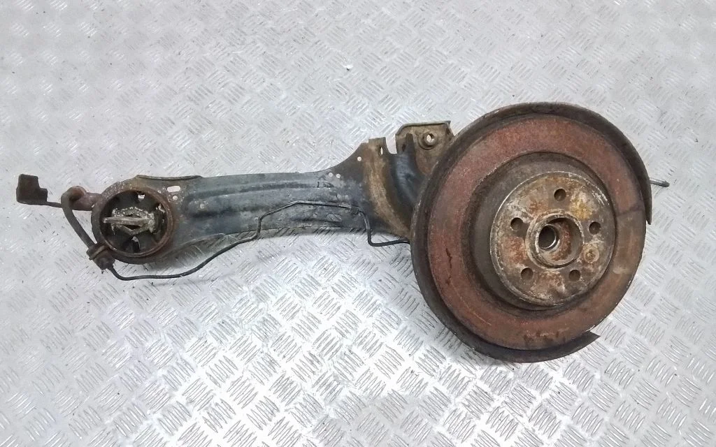 Rear wheel hub 31277756