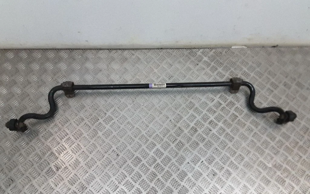 Tagumine stabilisaator – Audi Q5 SQ5 8R (2008-2017)