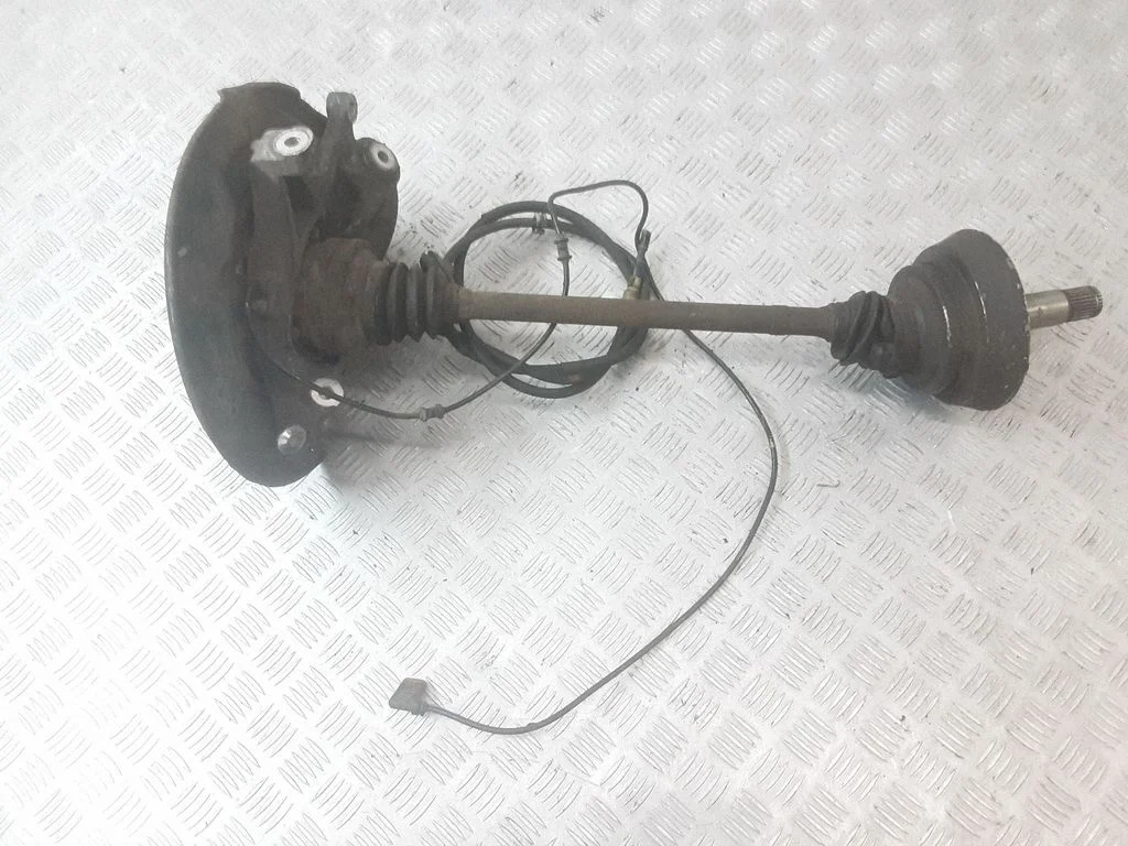 Rear wheel hub – Mercedes-Benz E-Class W211 (2002-2009)
