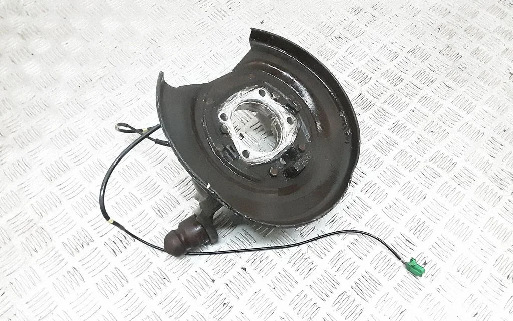 Rear wheel hub 9200624