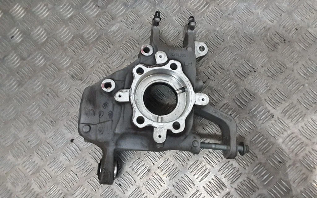 Rear wheel hub 31451338