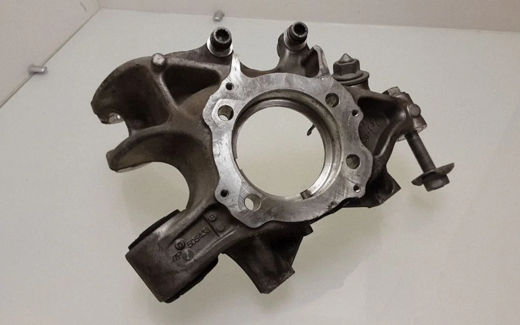 Rear wheel hub 7P505436