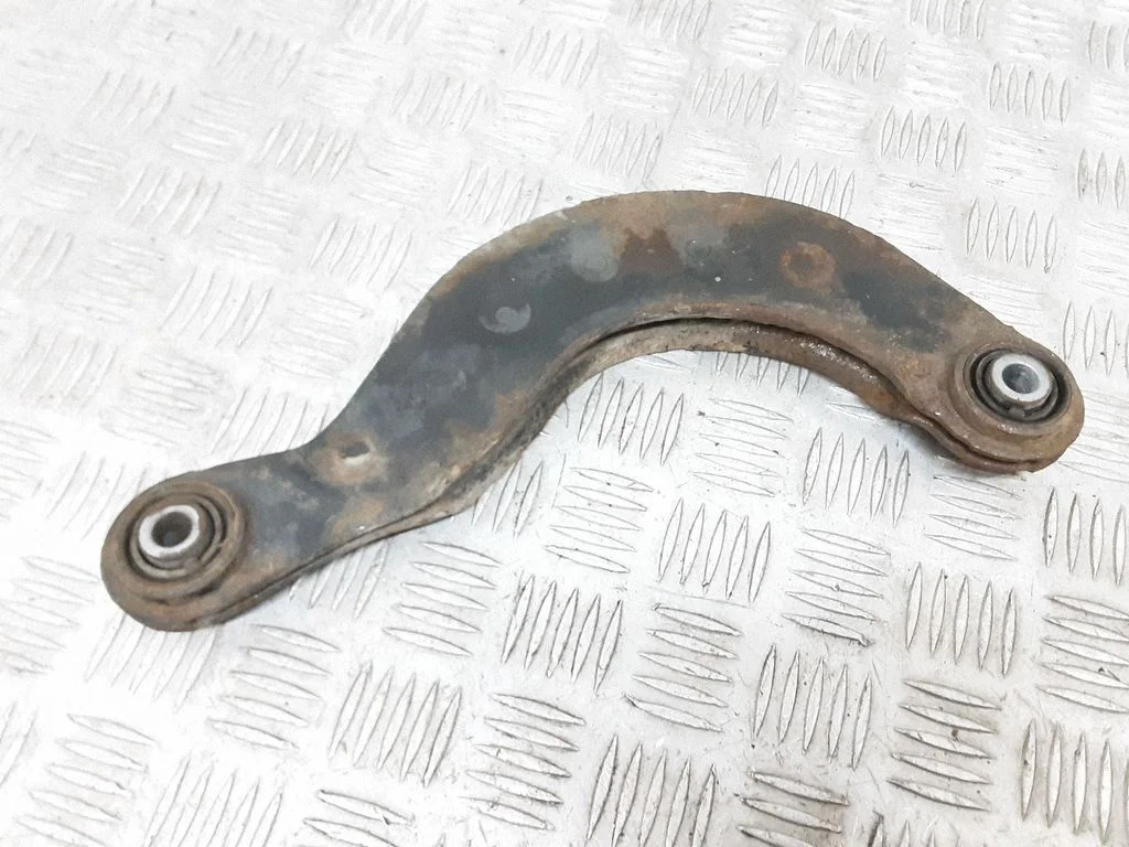 Tagumine õõtshoob