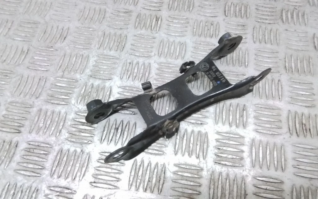 Rear control arm – BMW i3 (2013-)
