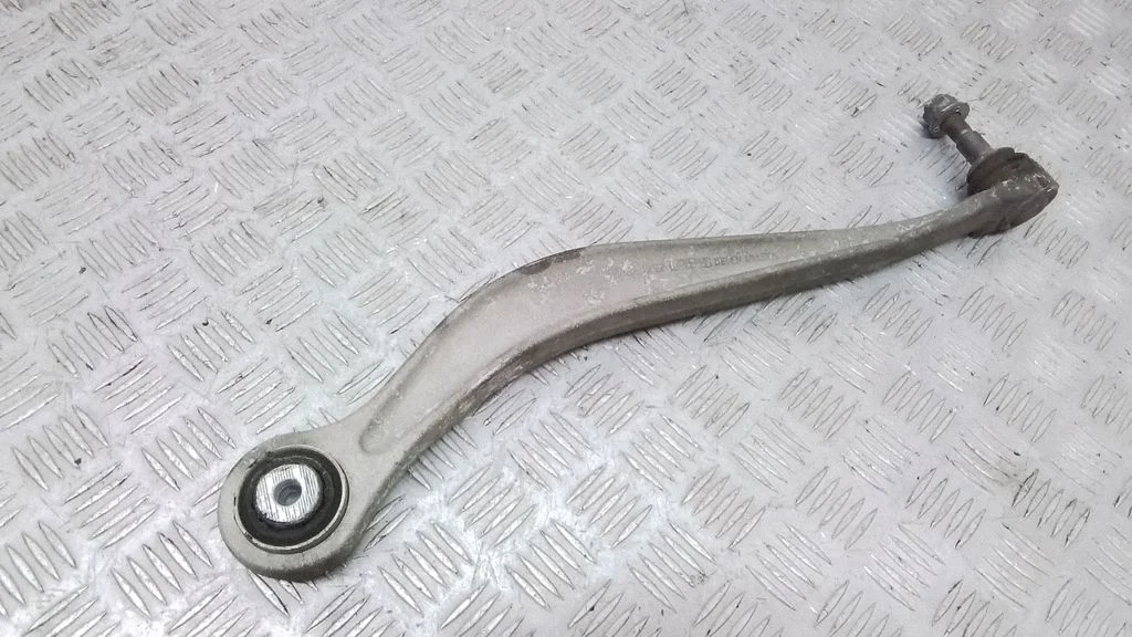 Tagumine õõtshoob EN6082T6