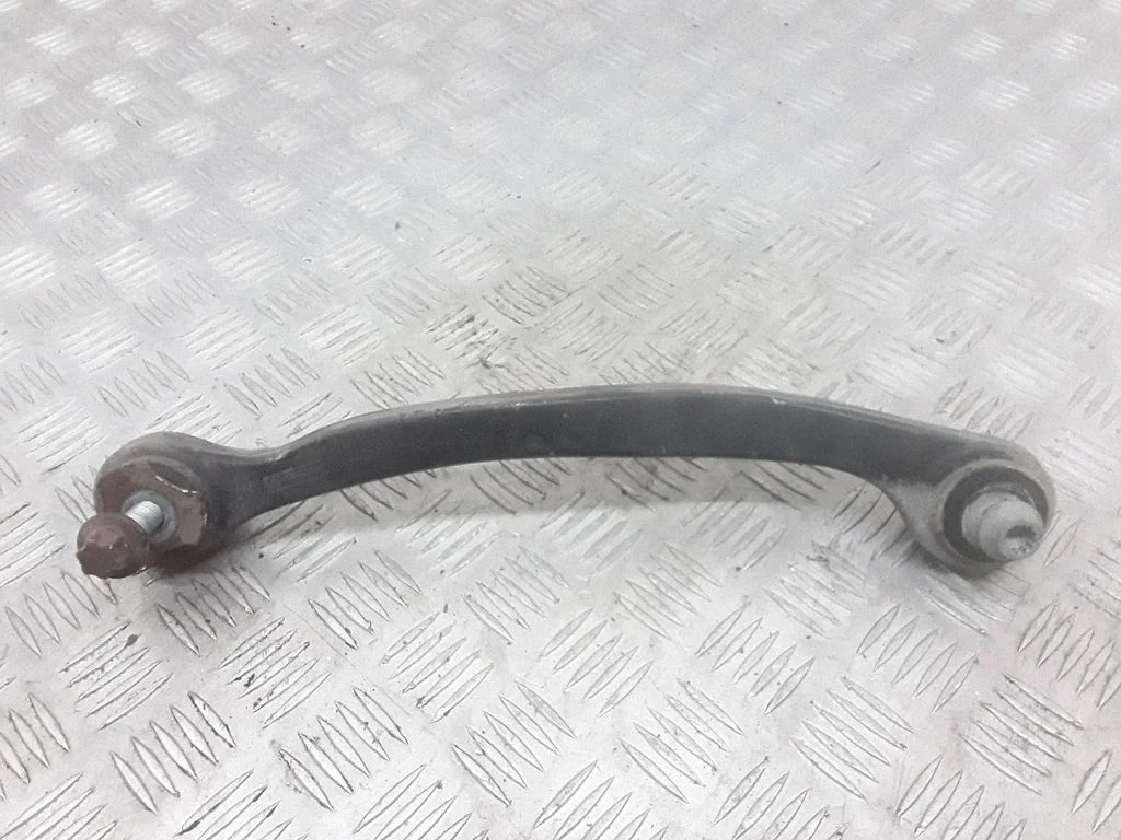 Rear control arm A2303520101