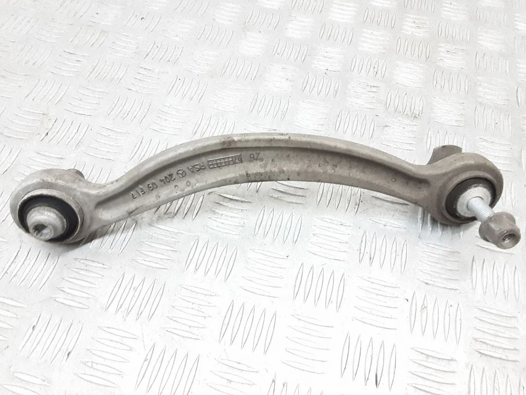 Rear control arm A20409