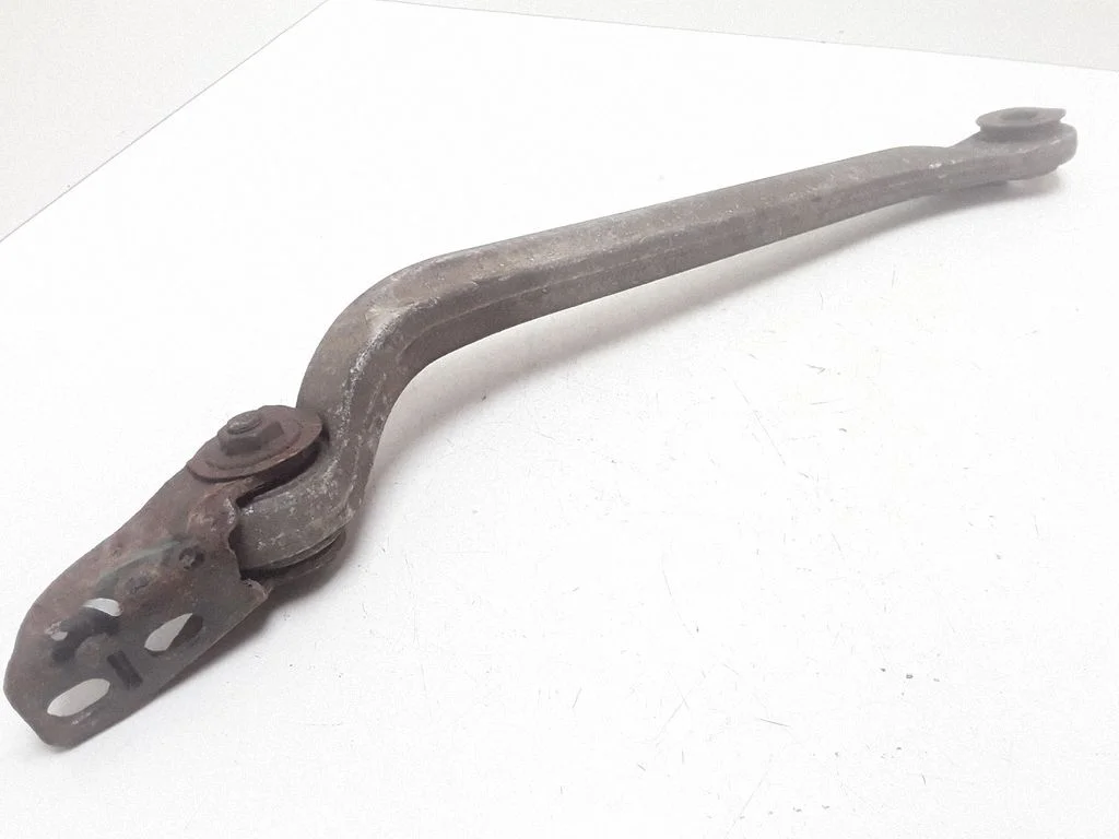 Rear control arm – Mercedes-Benz E-Class W211 (2002-2009)