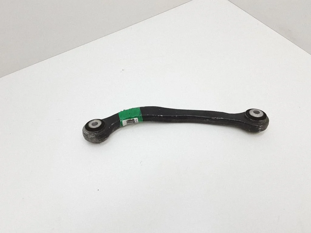 Rear control arm – Mercedes-Benz E-Class W211 (2002-2009)