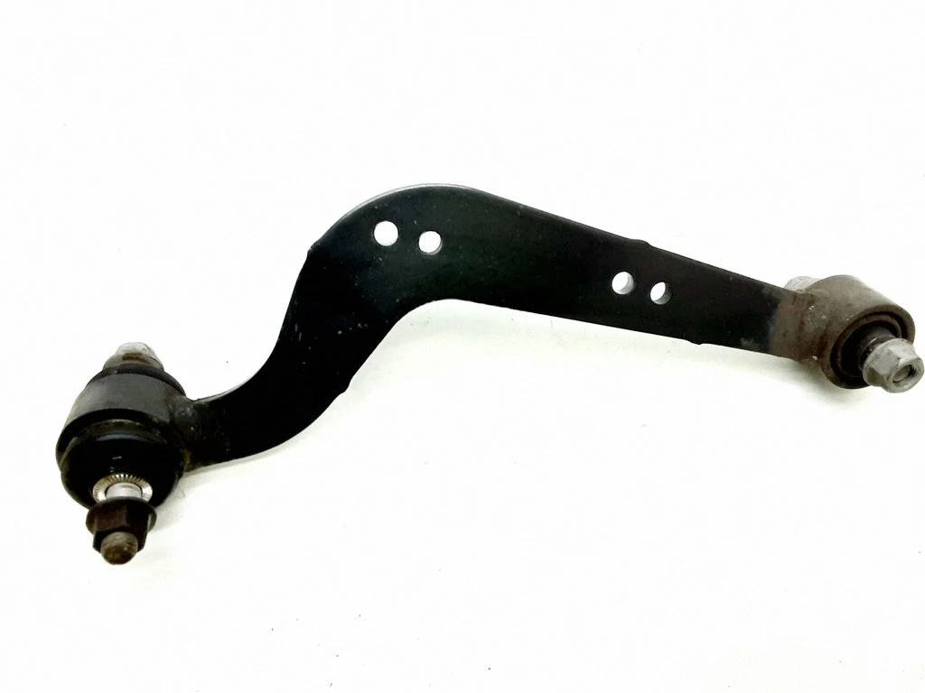 Rear control arm – Toyota RAV 4 (XA40) (2012-2018)