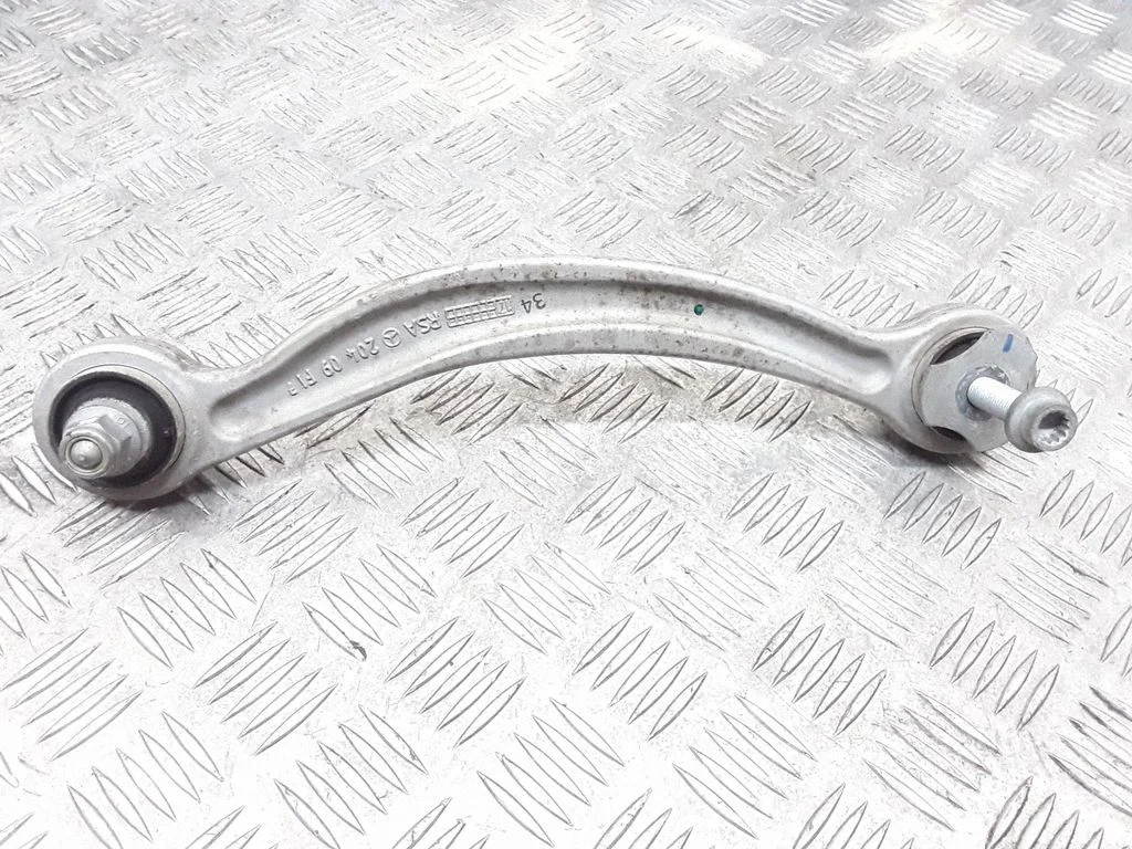 Rear control arm A20409
