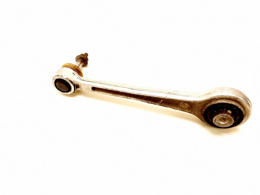 Rear control arm – BMW 7 Series E65 E66 (2001-2008)