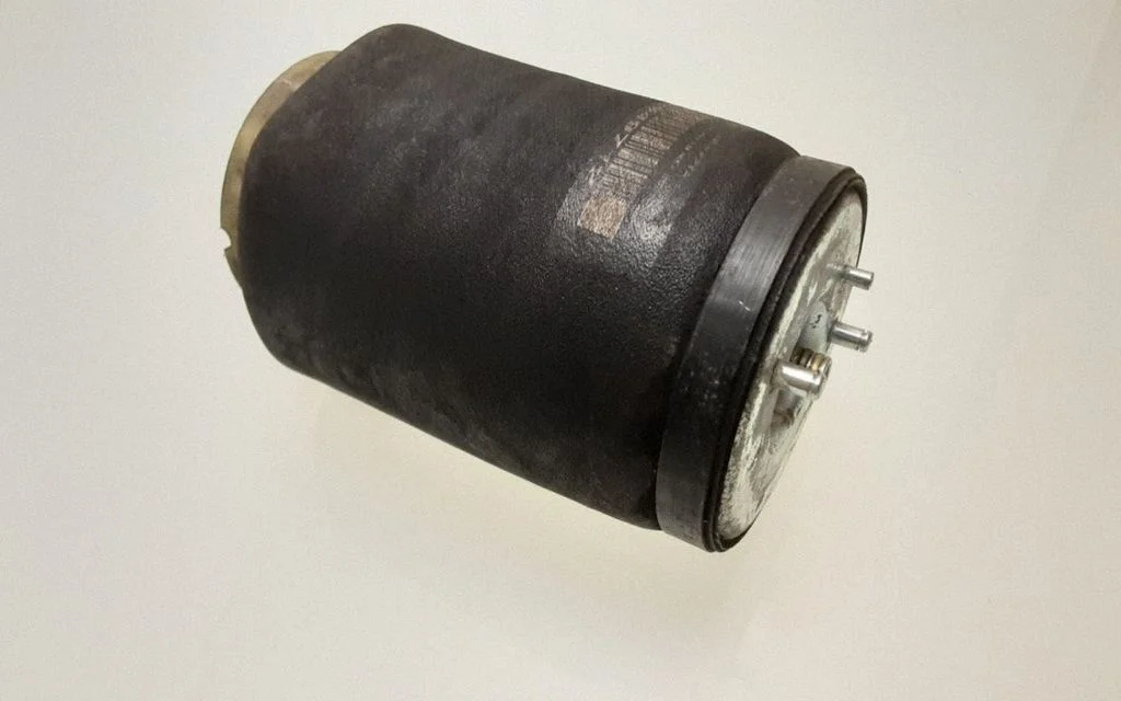 Rear air suspension bag/shock absorber – BMW X5 E53 (1999-2006)