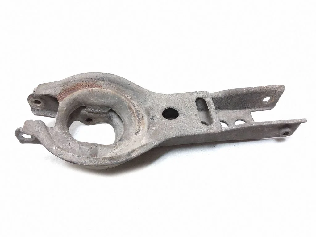 Rear upper control arm/wishbone