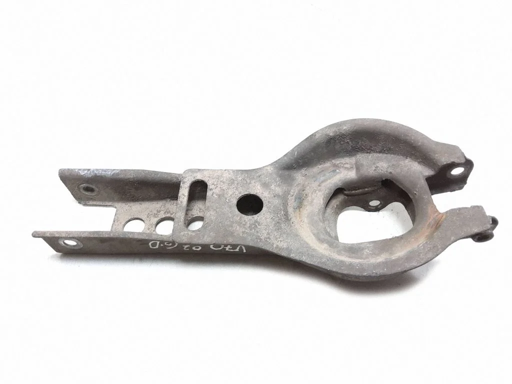 Rear upper control arm/wishbone