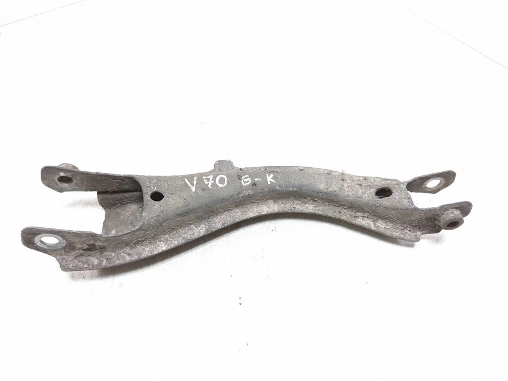 Rear upper control arm/wishbone – right