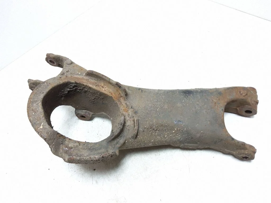 Rear upper control arm/wishbone 8666346