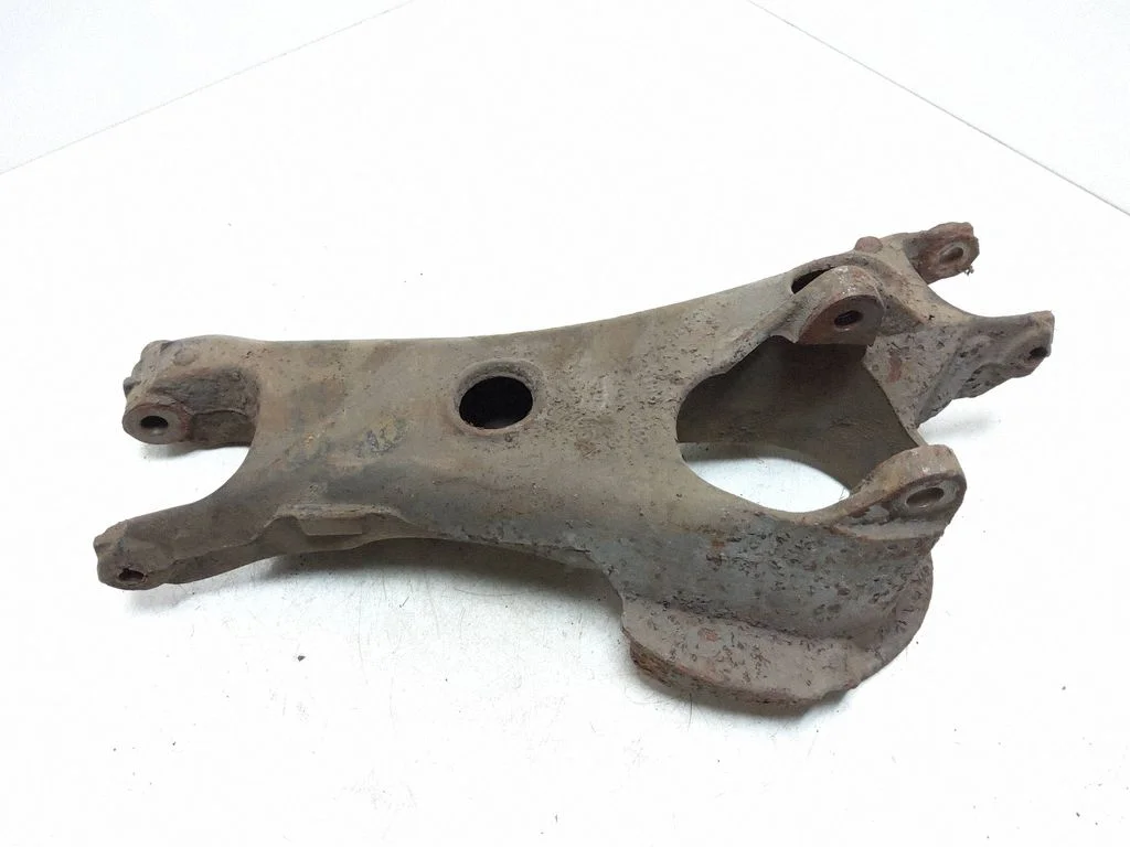 Tagumine ülemine õõtshoob 8666346