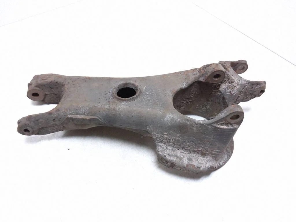 Tagumine ülemine õõtshoob 8666346