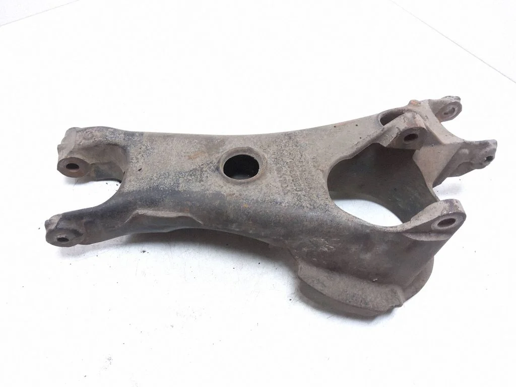 Tagumine ülemine õõtshoob 8666346