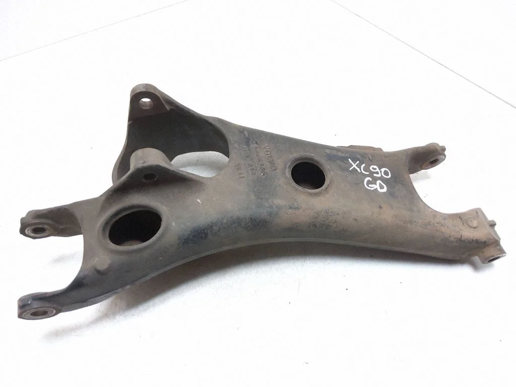 Rear upper control arm/wishbone 8666346