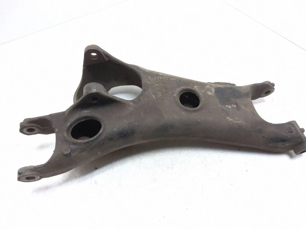 Rear upper control arm/wishbone 8666346