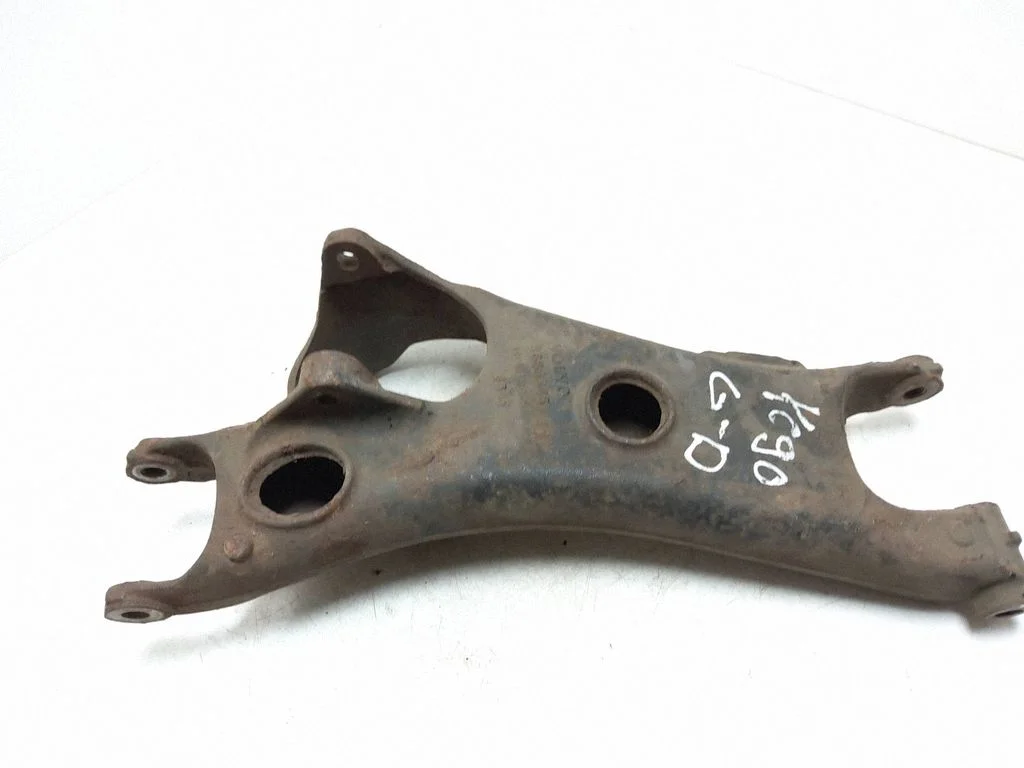 Tagumine ülemine õõtshoob 8666346