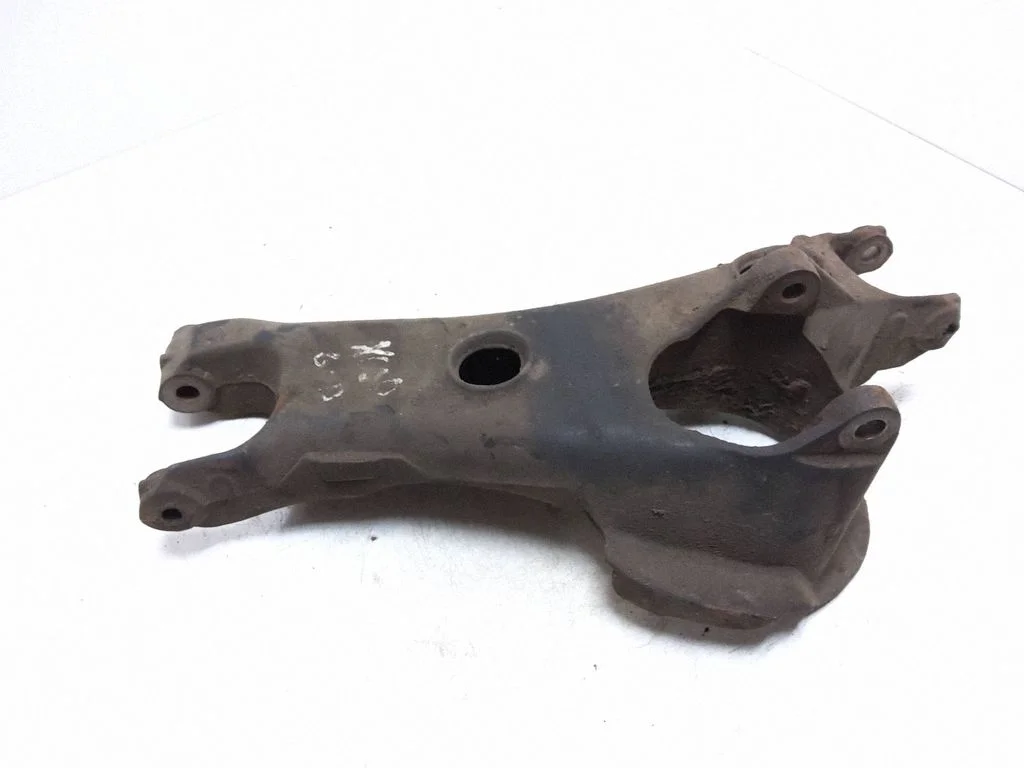 Rear upper control arm/wishbone 8666346