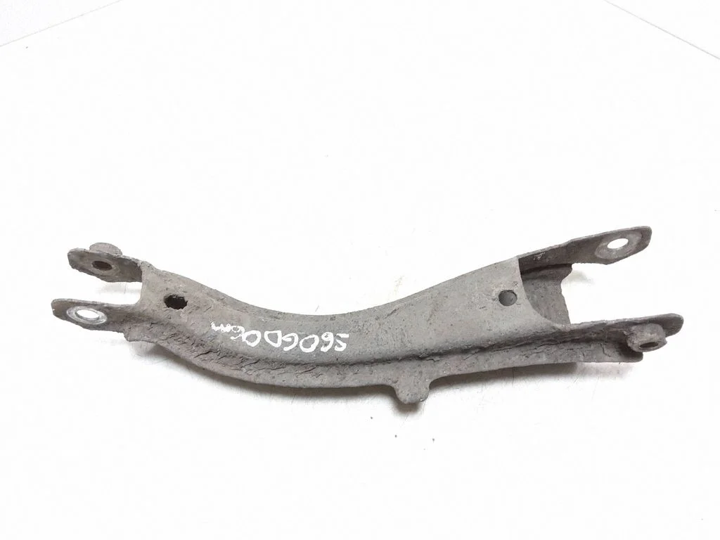 Rear upper control arm/wishbone – right