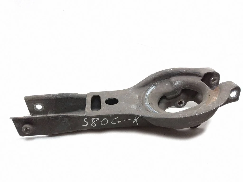 Rear upper control arm/wishbone