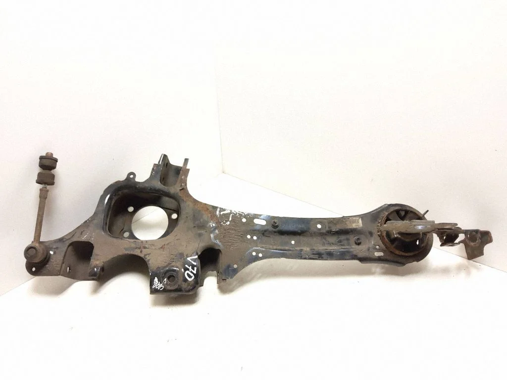 Rear upper control arm/wishbone 6G915A969