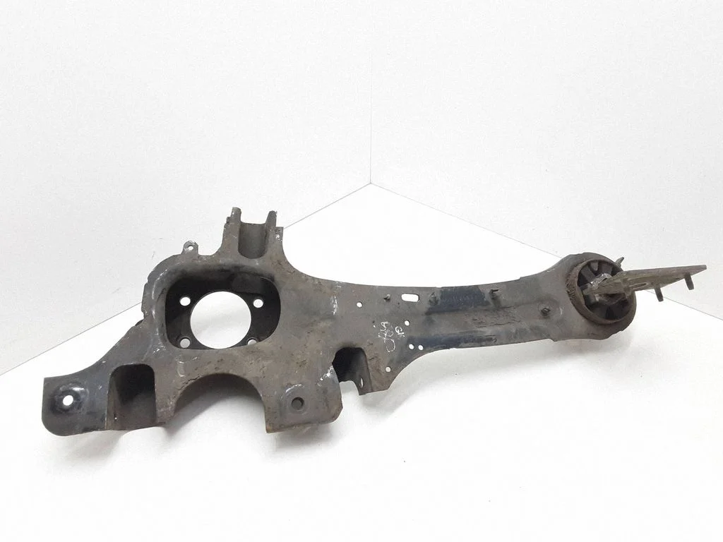 Rear upper control arm/wishbone – Volvo S80 (2007-2013)