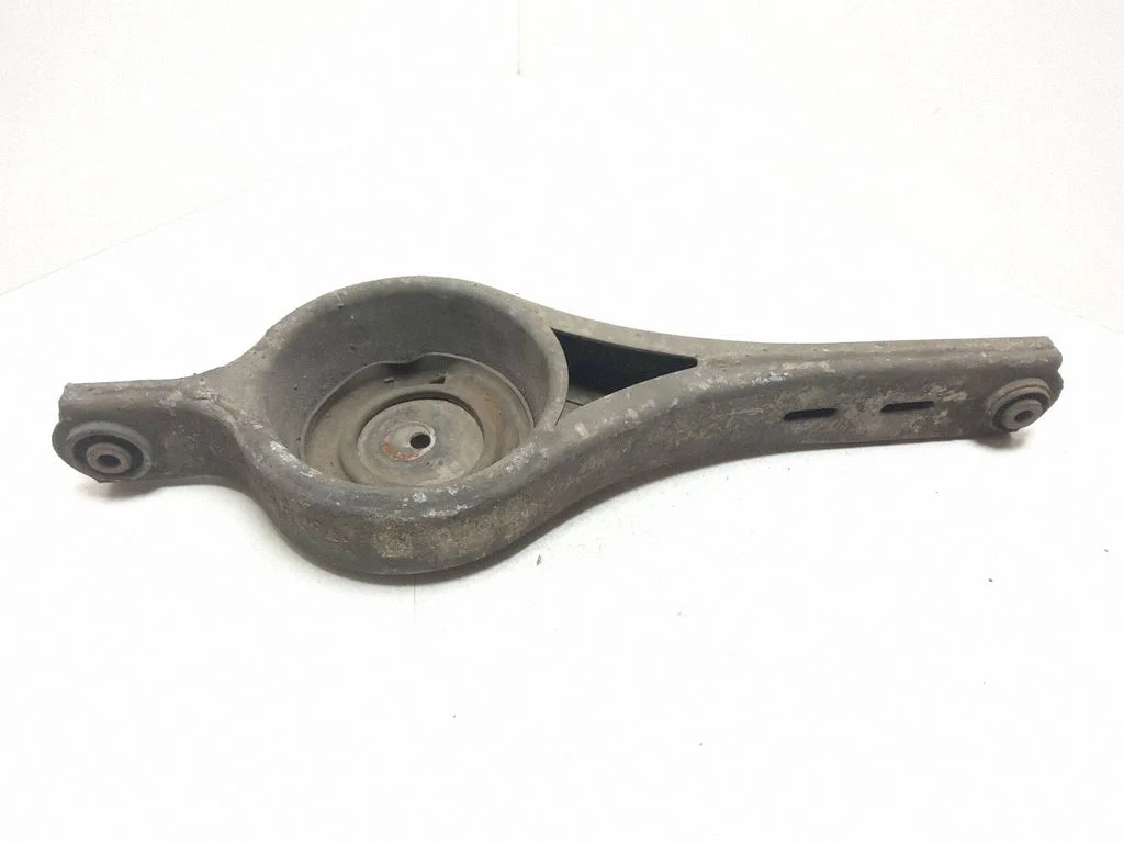 Rear upper control arm/wishbone