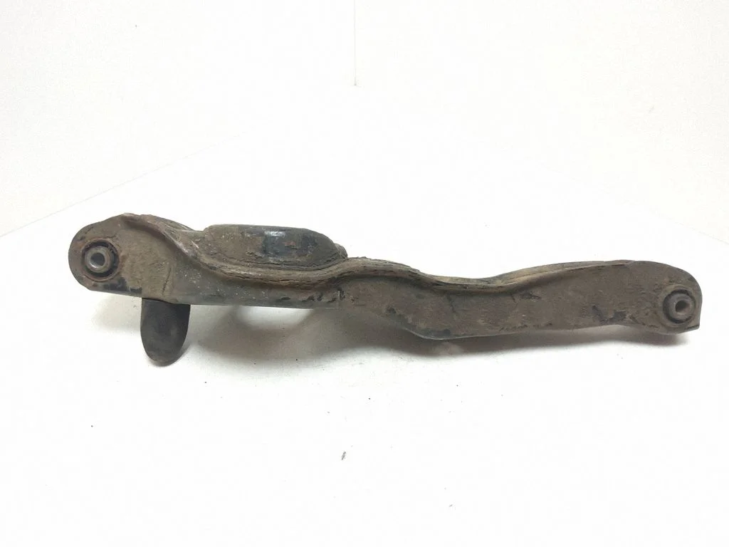 Tagumine ülemine õõtshoob 3M515K652AD