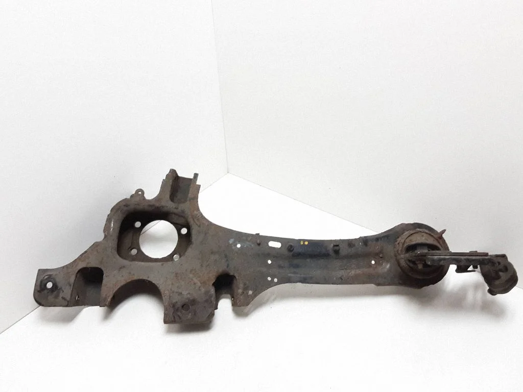Rear upper control arm/wishbone – Volvo S80 (2007-2013)