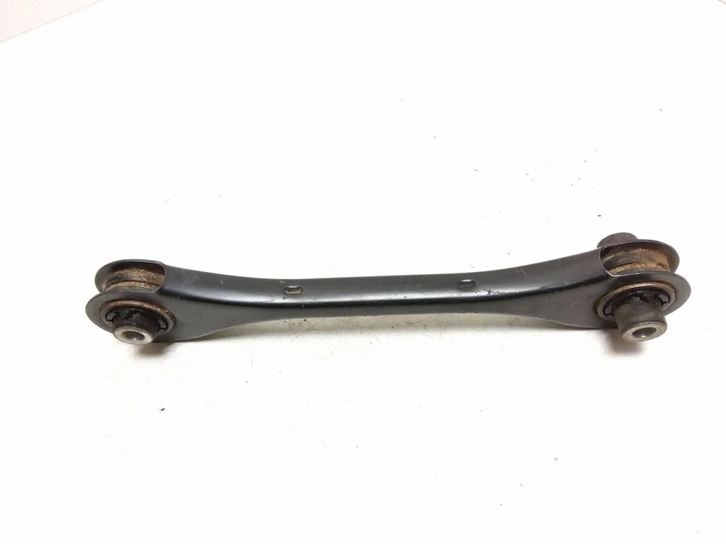 Tagumine ülemine õõtshoob 5Q0501529C