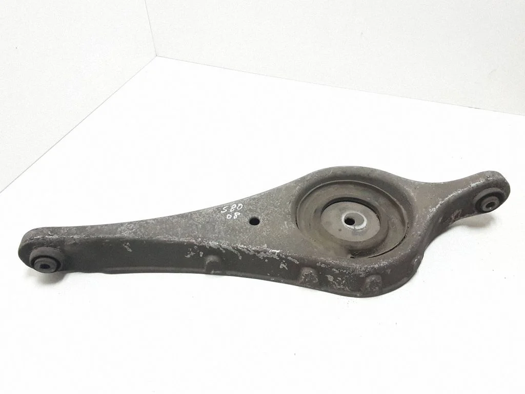 Tagumine ülemine õõtshoob 6G915K652AAA