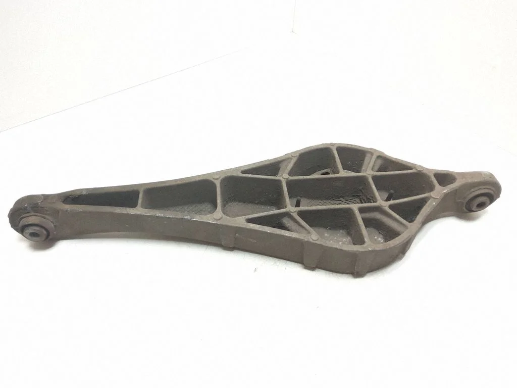 Tagumine ülemine õõtshoob 31317603