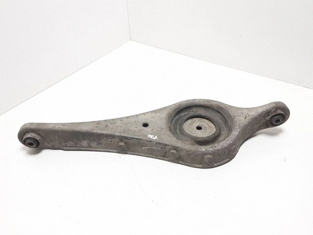 Tagumine ülemine õõtshoob 6g915k652