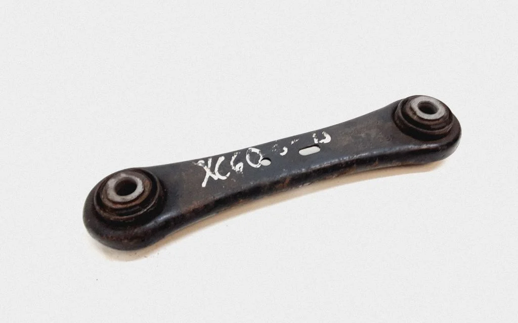 Rear upper control arm/wishbone 6G915K743