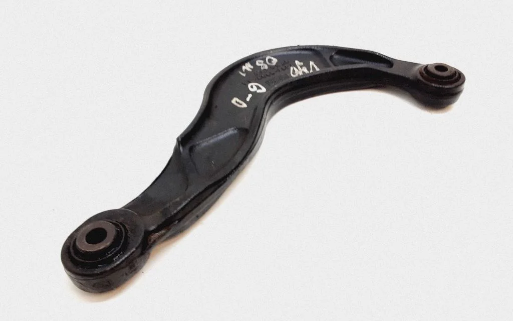 Rear upper control arm/wishbone 6G915500AA