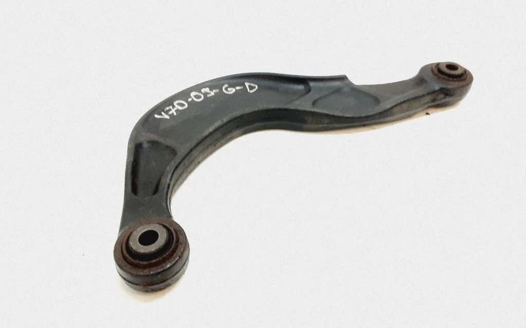 Rear upper control arm/wishbone 6G915500AA