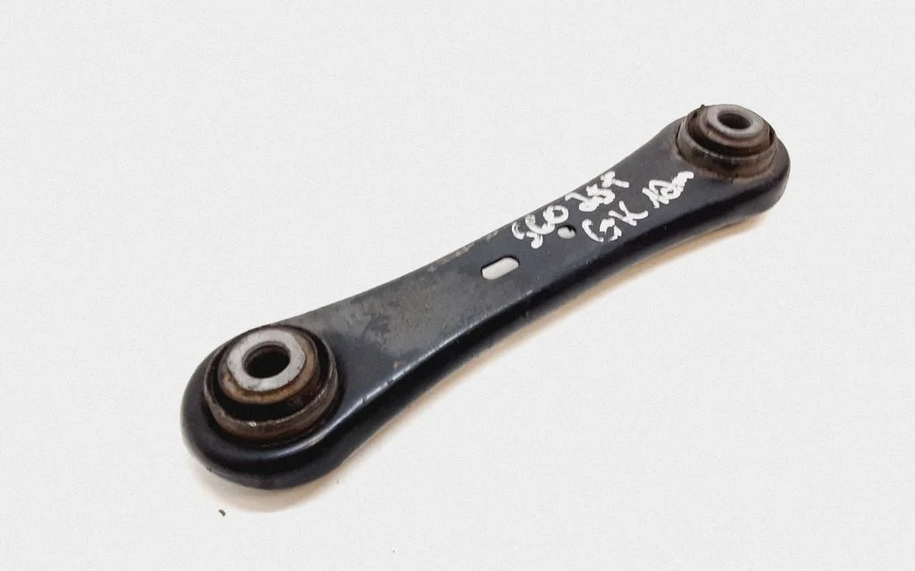 Rear upper control arm/wishbone 6G915K743