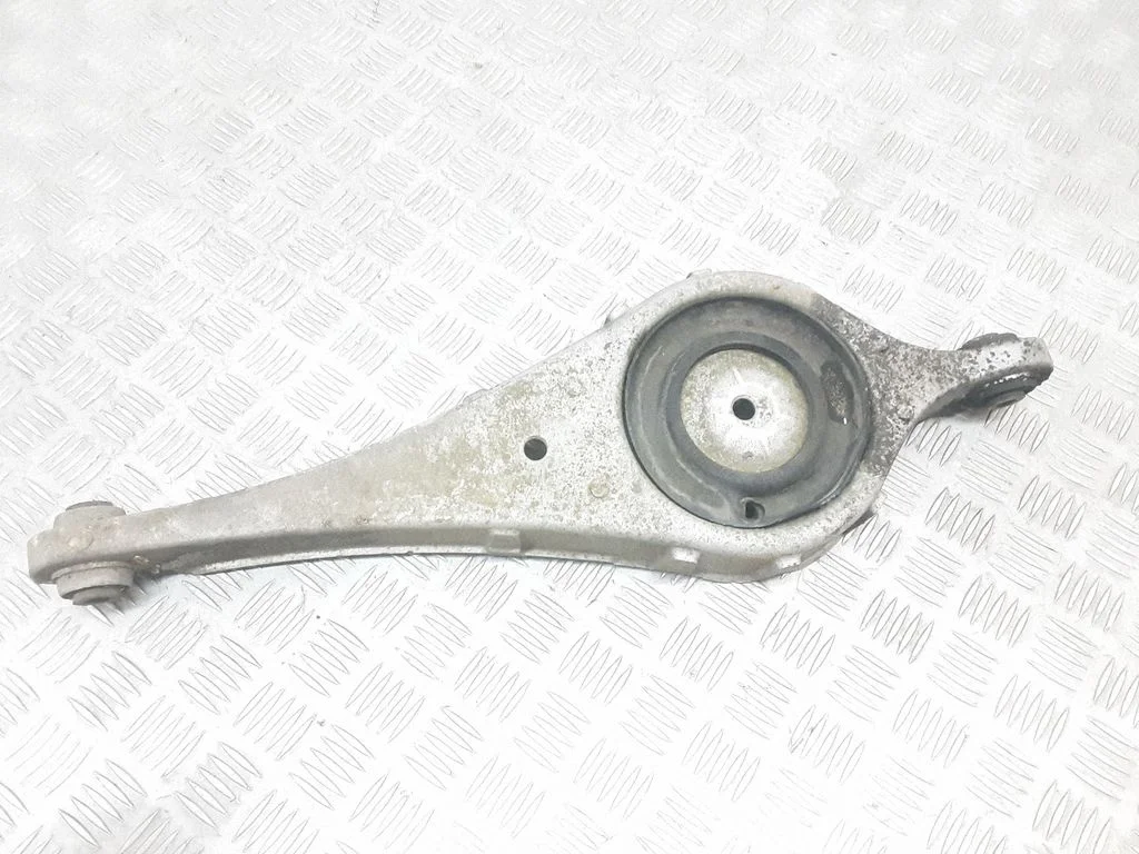 Aizmugurējā svira (dakša) 31317603