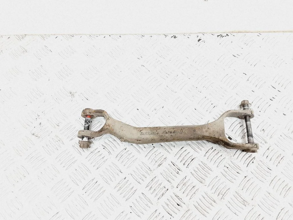 Rear upper control arm/wishbone 8630782
